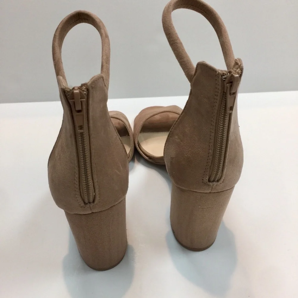 NEW Lulu’s Sidecar Cutie Suede Ankle Strap Sandal